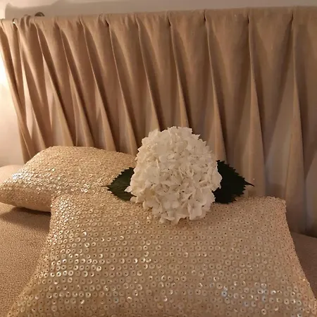 Panzió Donna Lucrezia Dimora A Corte 3*