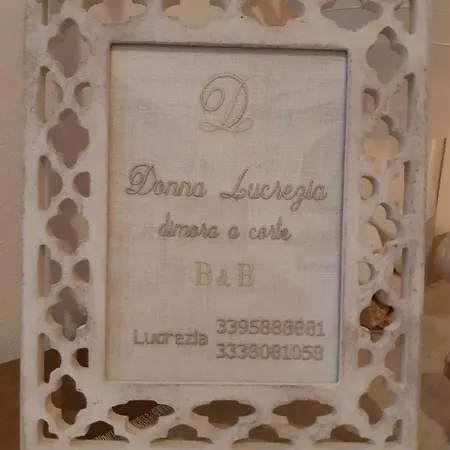 Donna Lucrezia Dimora A Corte Bed and breakfast 3*