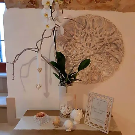 Bed & Breakfast Donna Lucrezia Dimora A Corte 3*