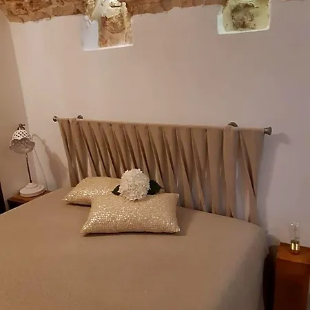 Donna Lucrezia Dimora A Corte Alojamento de Acomodação e Pequeno-almoço