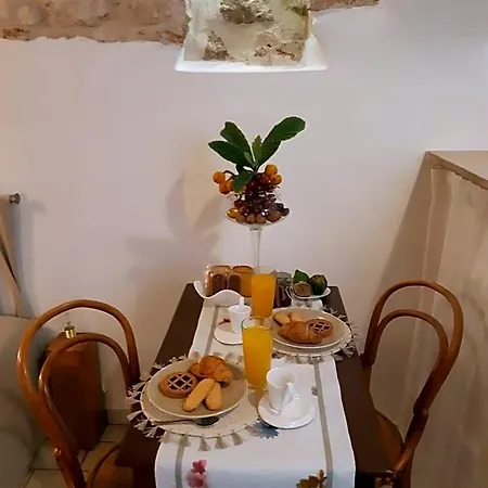 Donna Lucrezia Dimora A Corte 3* Conversano