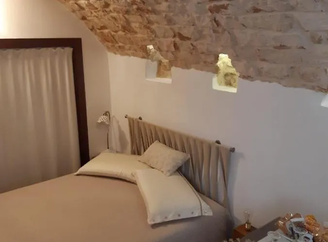 Bed & Breakfast Donna Lucrezia Dimora A Corte Conversano